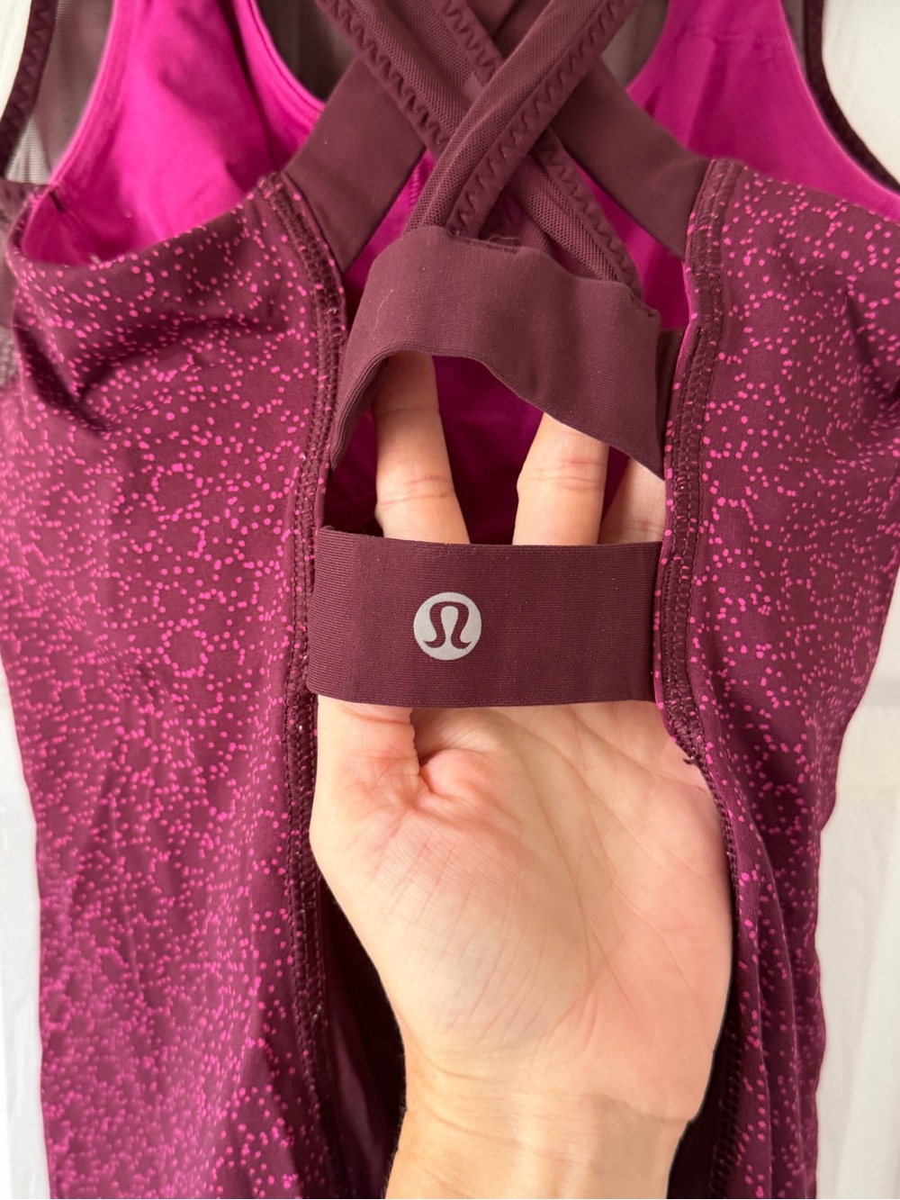 Lululemon Ready, Set, Sweat Tank
Star Pixel Raspberry Bordeaux Drama / Raspberry - Picture 9 of 16